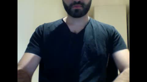 Snapshot of aussie099 chatting on December 18, 10:40 am aussie099 online show from December 18, 10:40 am