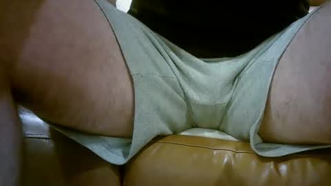 Justin online show from January 3, 10:09 am