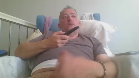 Snapshot of aussiesydguy chatting on September 13, 2:44 am chatbateaussie online show from September 13, 2:44 am