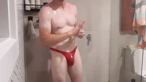 Snapshot of aussieweapon chatting on December 3, 10:28 am Nick online show from December 3, 10:28 am