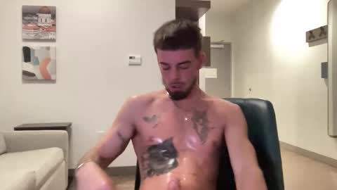 Snapshot of austant chatting on December 18, 2:34 pm austant online show from December 18, 2:34 pm