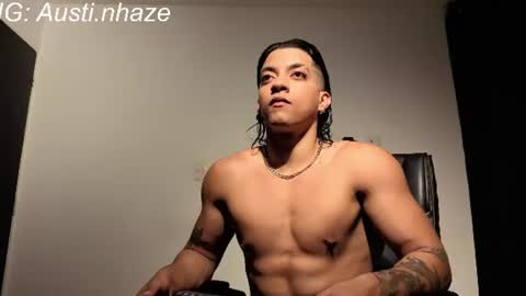 Snapshot of austiin_haze chatting on June 27, 6:51 am Austin online show from June 27, 6:51 am