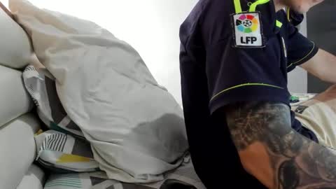 Snapshot of austin1119a chatting on February 15, 5:53 pm austin1119a online show from February 15, 5:53 pm