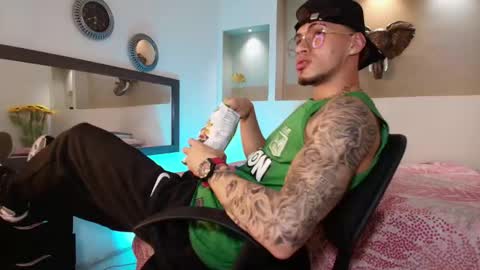 AUSTIN  online show from January 11, 8:11 am