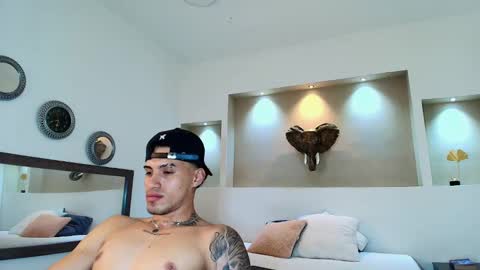 AUSTIN  online show from February 4, 5:21 am