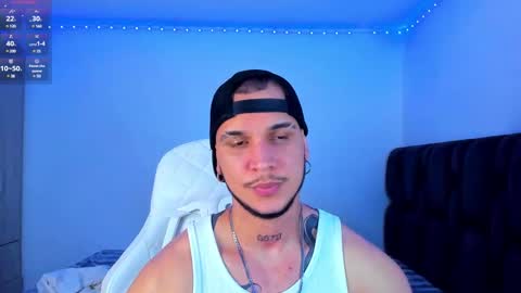 Snapshot of austin_curry chatting on December 24, 1:59 am A online show from December 24, 1:59 am