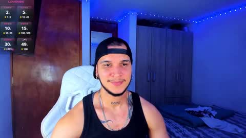 Snapshot of austin_curry chatting on January 10, 11:50 pm A online show from January 10, 11:50 pm
