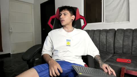 Austin online show from December 18, 8:57 pm