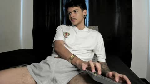 Austin online show from January 17, 8:33 pm