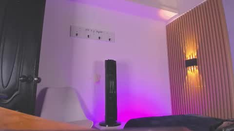 austin_rouse online show from October 31, 8:15 am