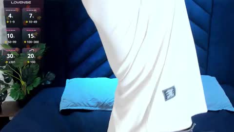 Austin  online show from February 25, 7:45 pm