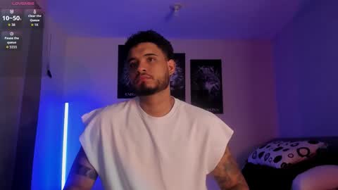 AustinTorres  online show from October 10, 2:54 am