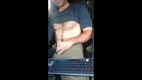 Snapshot of australopithas chatting on February 21, 9:54 am australopithas online show from February 21, 9:54 am