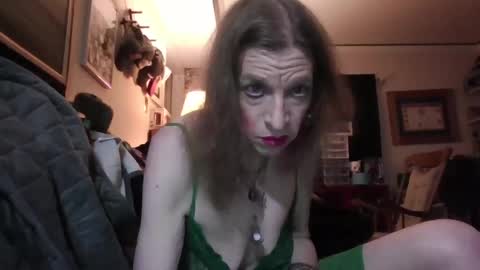 Snapshot of autumn_steele chatting on November 2, 5:43 am Autumn Steele online show from November 2, 5:43 am