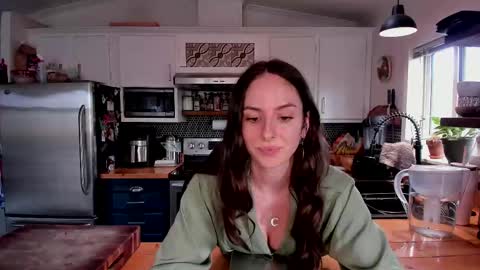 Snapshot of autumnknightly chatting on March 5, 8:32 pm Autumn Knightly online show from March 5, 8:32 pm