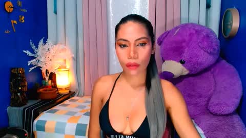 Ava online show from February 12, 11:29 am