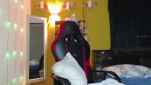 ava online show from December 31, 7:18 pm