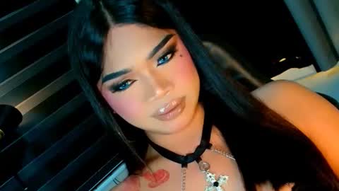 Ava online show from June 24, 11:20 am