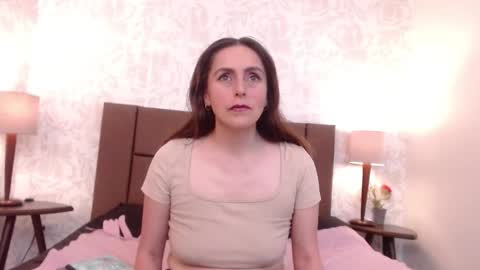 Ava  online show from February 13, 7:32 pm