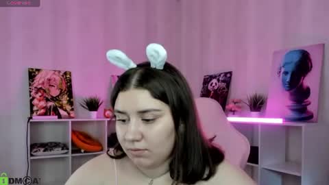 ava_sterling online show from June 25, 5:12 am