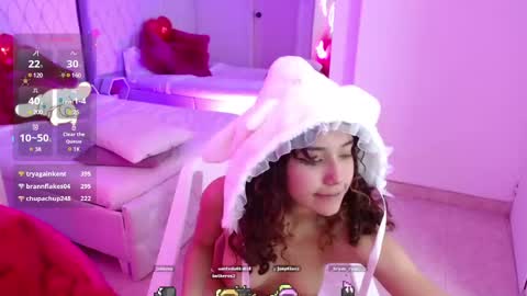AVA online show from February 25, 7:14 pm