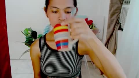 avacadaxcx online show from February 5, 1:54 am