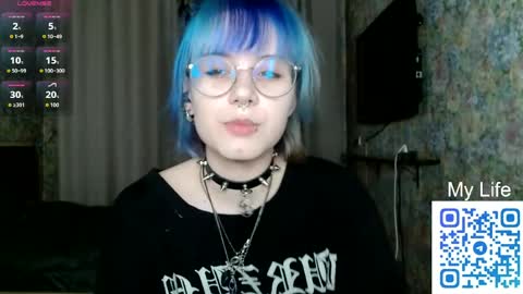 avaobierne online show from March 27, 5:12 pm