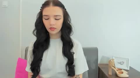 avasensitive69 online show from January 18, 10:08 am