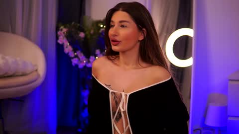 Carina online show from January 24, 10:19 pm