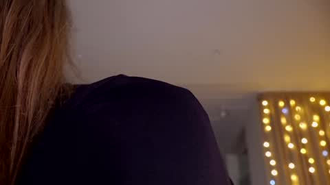 Snapshot of aveksmr chatting on January 29, 11:25 pm Kate online show from January 29, 11:25 pm