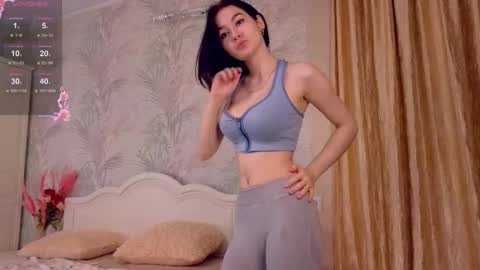 aveloria online show from October 10, 6:07 pm