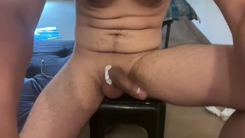 averagefeetlover online show from June 26, 2:21 pm