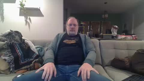 Greg online show from February 5, 4:28 am