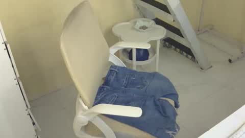 Rhian online show from February 9, 2:48 am