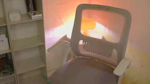 Rhian online show from April 1, 3:40 am