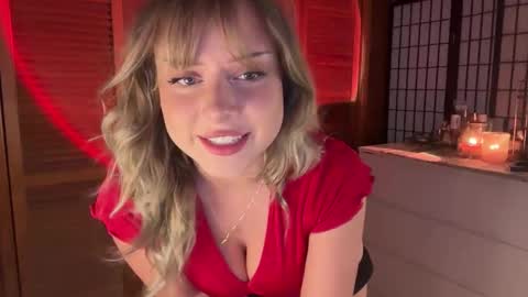 Avery  online show from October 23, 9:46 pm