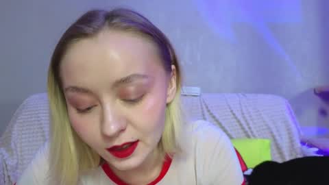 Snapshot of avgustina_love chatting on January 25, 9:26 am avgustina_love online show from January 25, 9:26 am