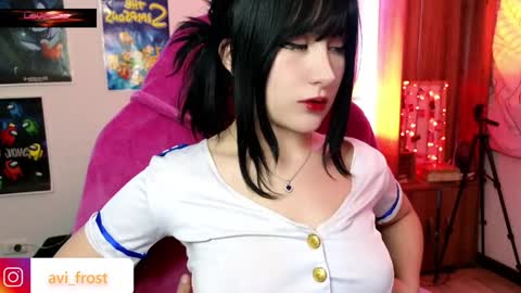 Snapshot of avi_frost chatting on January 11, 10:08 am Saraaaa independent model 3 online show from January 11, 10:08 am