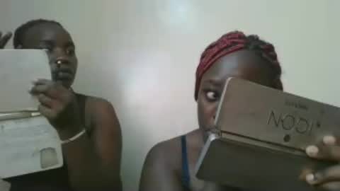 avian_babe1 online show from June 19, 9:40 pm