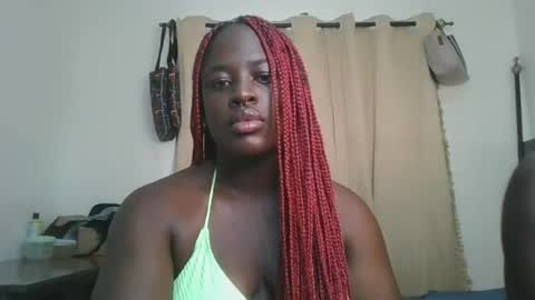 avian_babe1 online show from June 28, 6:52 am