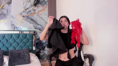 Snapshot of avigail_xo chatting on February 20, 7:14 pm Avigail online show from February 20, 7:14 pm