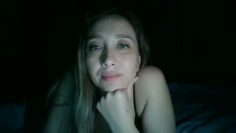 avinelra online show from April 16, 3:57 pm