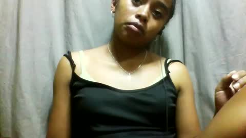 avontsoaldy online show from March 1, 5:53 am