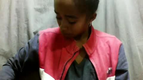 avontsoaldy online show from March 12, 6:52 am