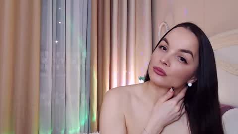 Avrora Inst online show from March 15, 8:15 pm