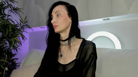 Snapshot of avrora_mars chatting on May 16, 2:19 am Avrora online show from May 16, 2:19 am