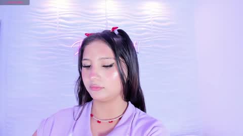 Avy  online show from December 17, 11:39 am