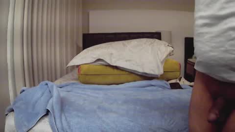 Snapshot of awardy3211 chatting on November 3, 10:53 pm awardy3211 online show from November 3, 10:53 pm