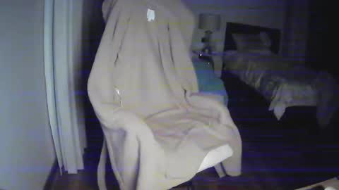 Snapshot of awardy3211 chatting on November 29, 1:41 am awardy3211 online show from November 29, 1:41 am