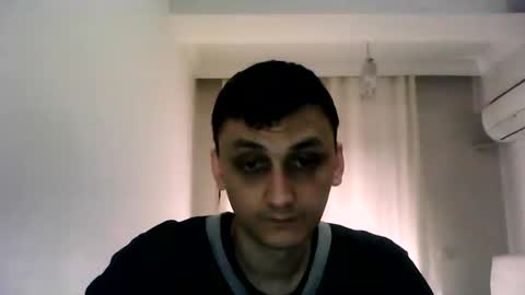 Snapshot of awesenheit chatting on February 20, 10:27 am awesenheit online show from February 20, 10:27 am